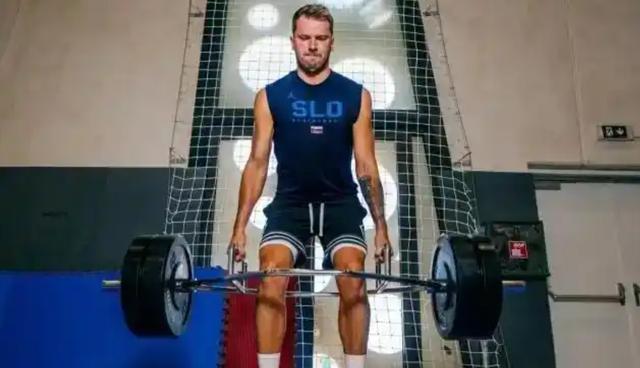 现在同样的, 必然状态不