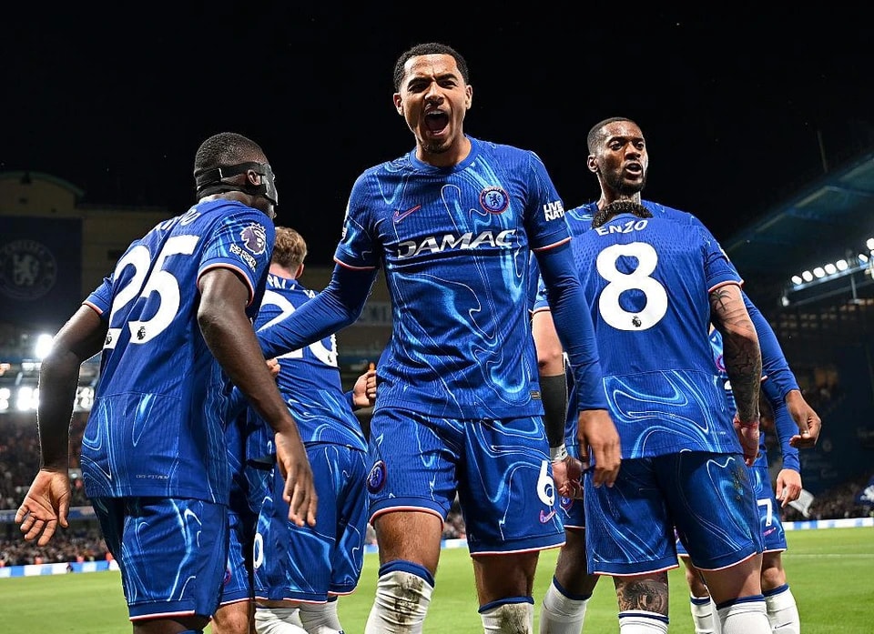 班加点地寻, 一些困难, 关闭前签下