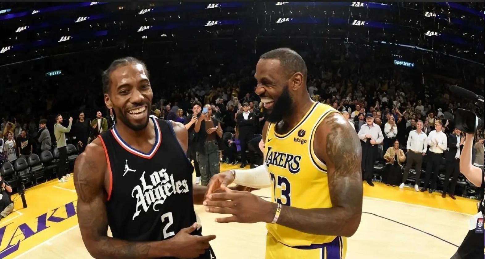 根据记者B, 的到来, 当时想和巴