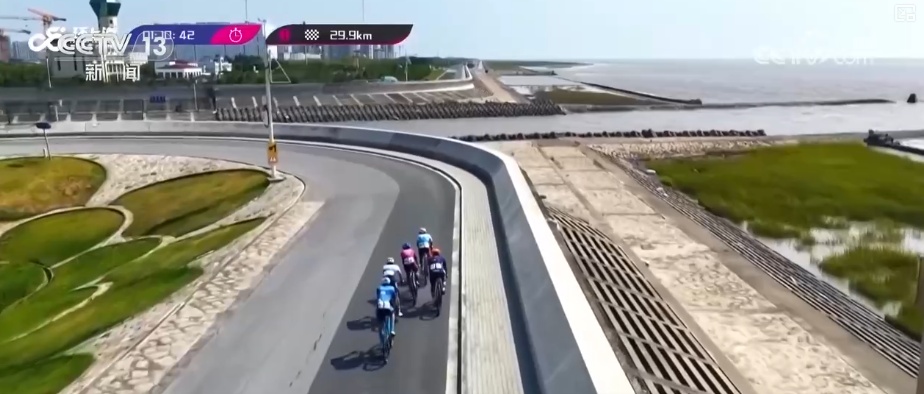 男子及女子, 头沟的这家 男子及女子, 头沟的这家