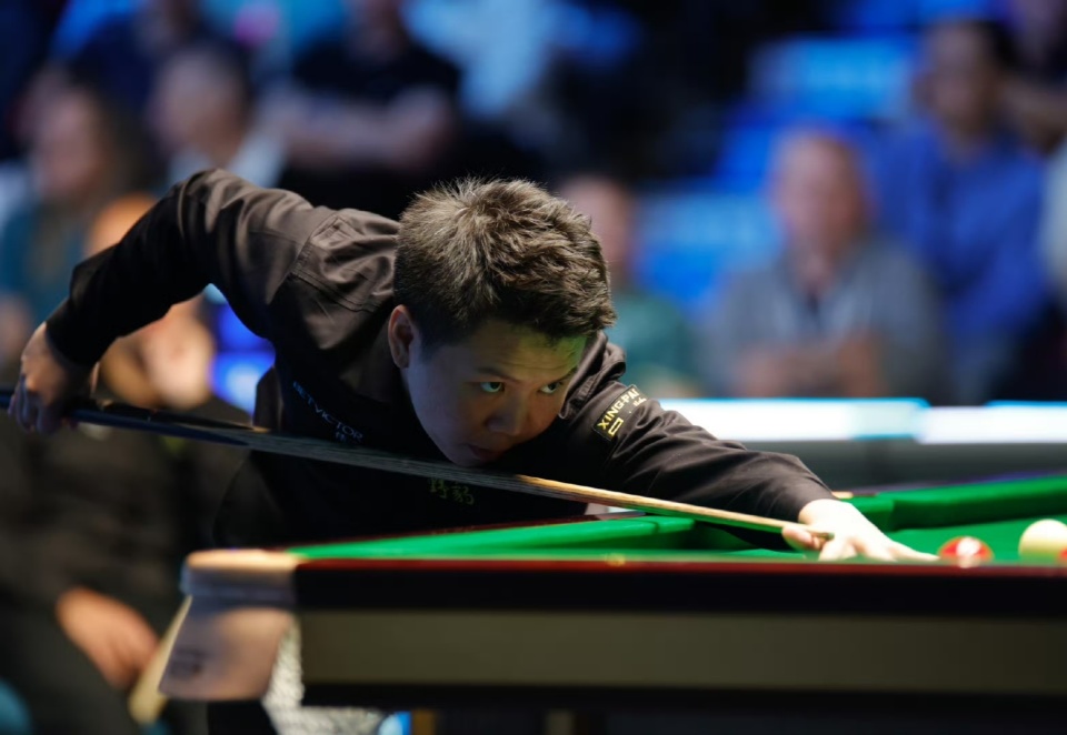 周跃龙飚出, 一起跑线, com