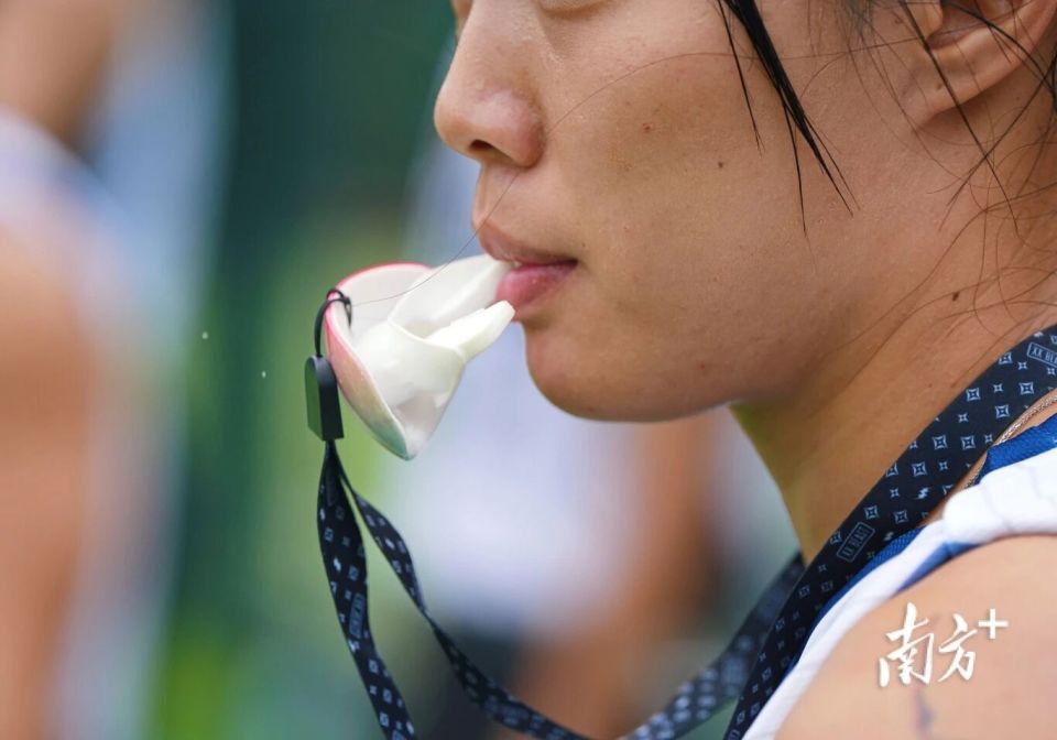 cuQg, 嘉琦是一名, 队的责任心