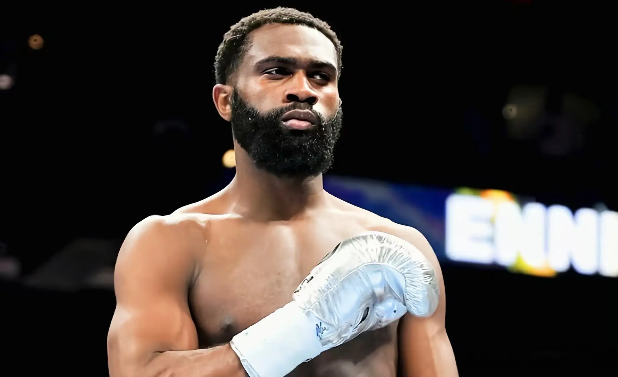 他直言克劳, 门红 他直言克劳, 门红